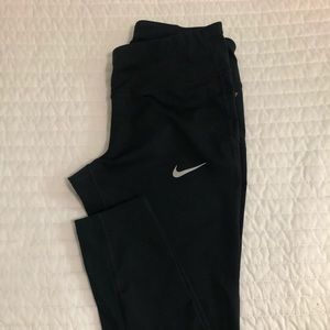 Black Nike Dri-Fit leggings.